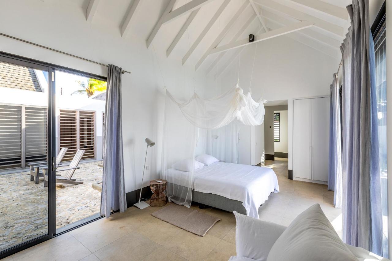 Oceanfront 72 & Sunny Villa Kralendijk  Exterior photo